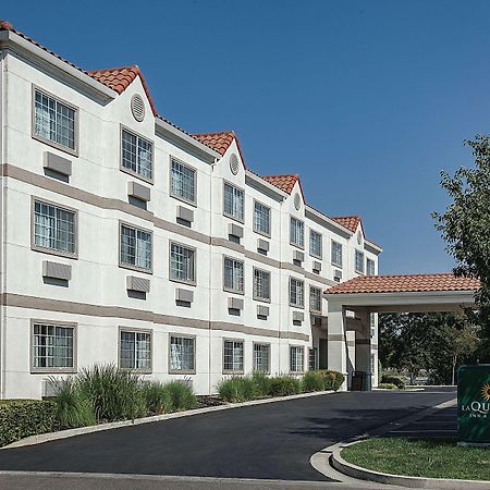 La Quinta By Wyndham Davis Hotel Buitenkant foto